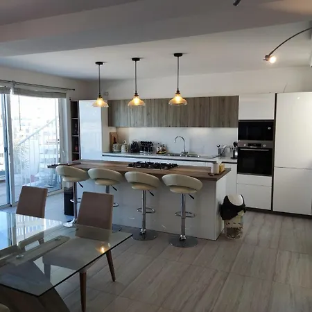 Panorama Designer Penthouse